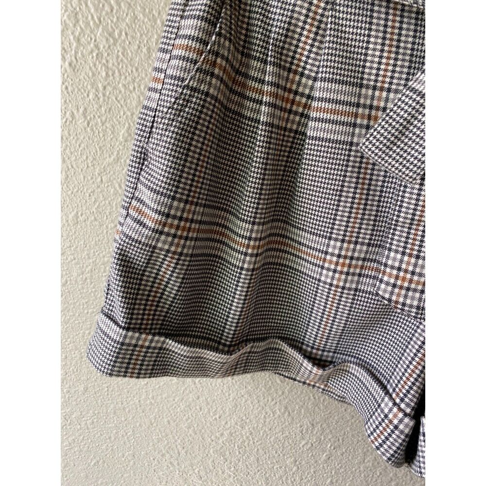 Abercrombie & Fitch High Waisted Plaid Shorts With Waist Tie - Picture 6 of 10